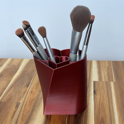 HeartForm Twist – Pencil Holder