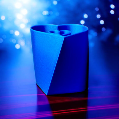 HeartForm Twist – Pencil Holder