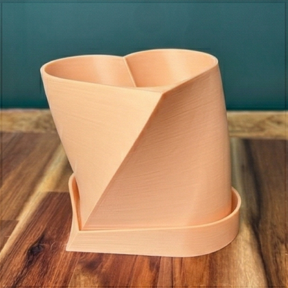 HeartForm Twist Planter