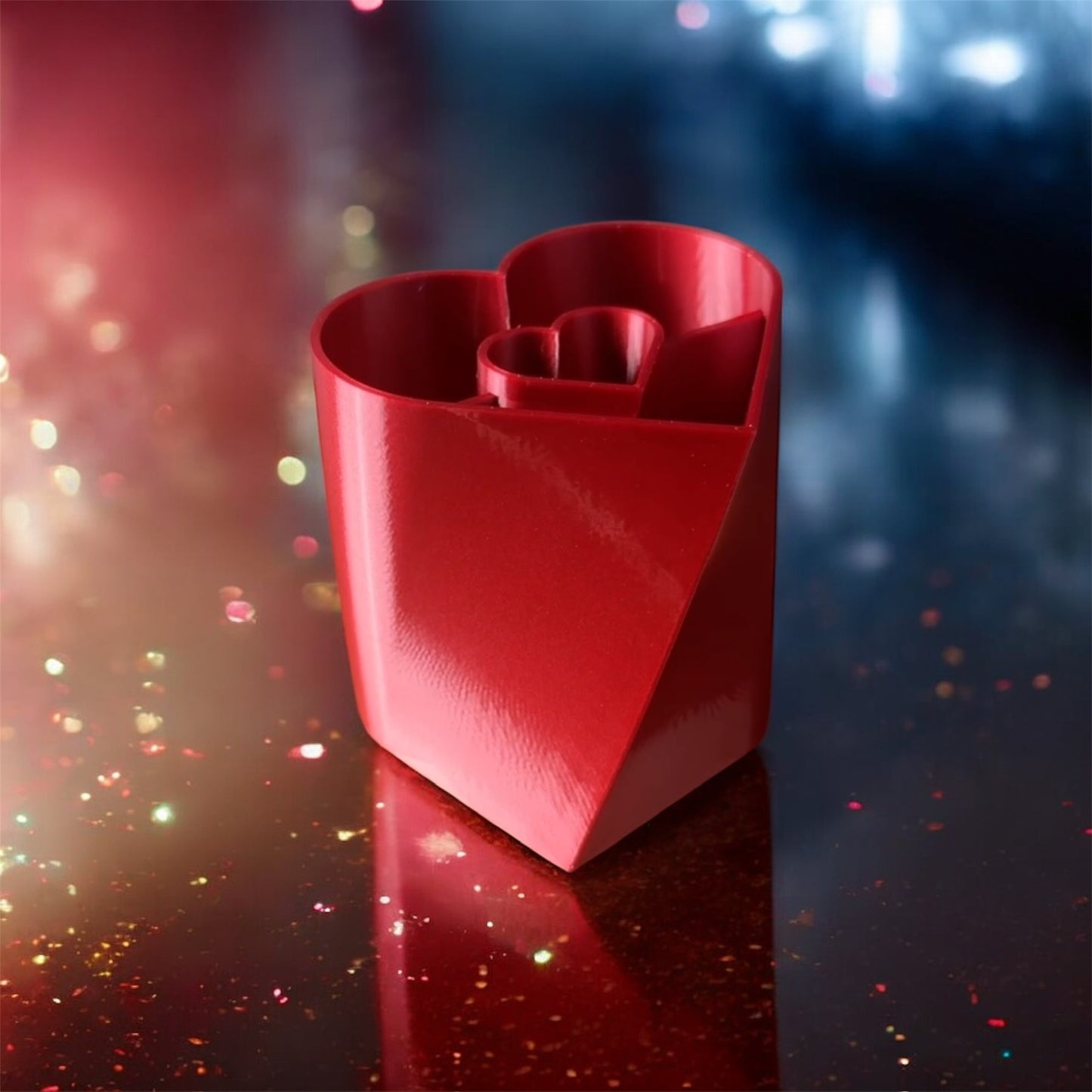 HeartForm Twist – Pencil Holder