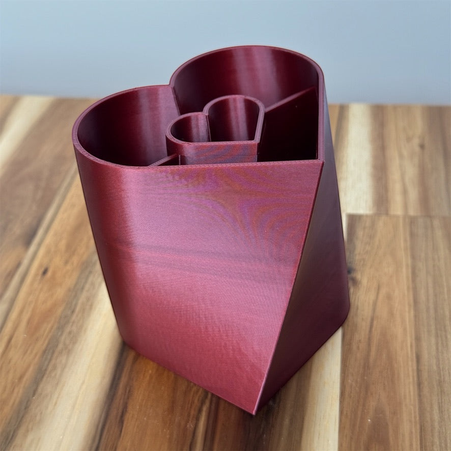 HeartForm Twist – Pencil Holder