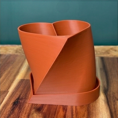 HeartForm Twist Planter