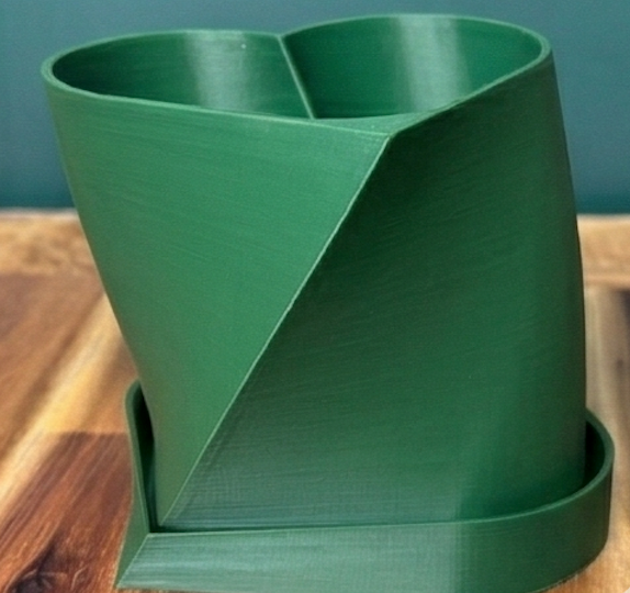 HeartForm Twist Planter