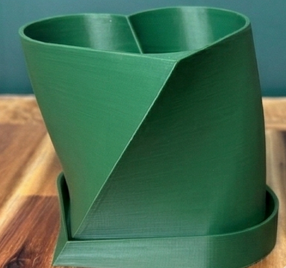 HeartForm Twist Planter