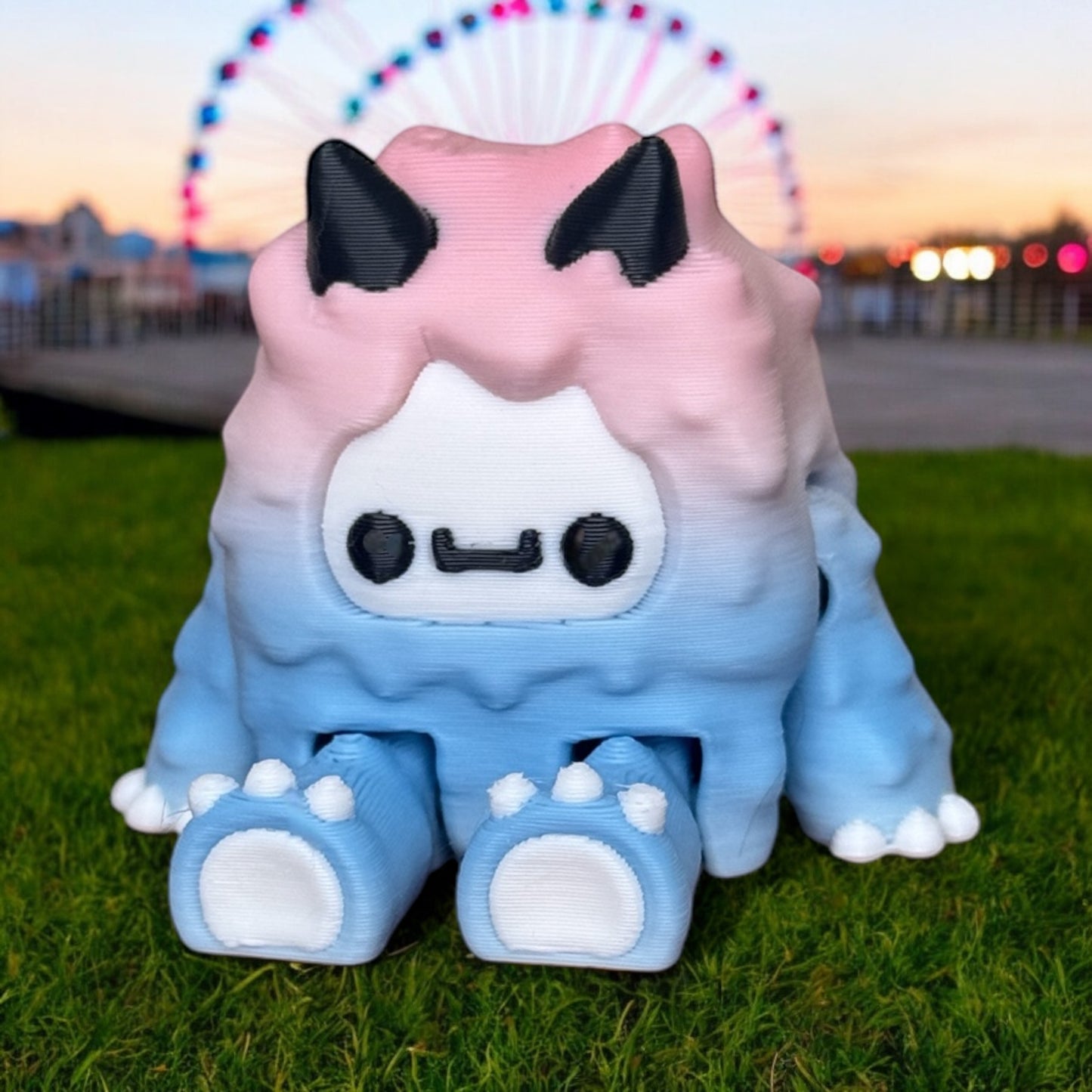 The Yeti Shop - Mythological Figurines for your desk