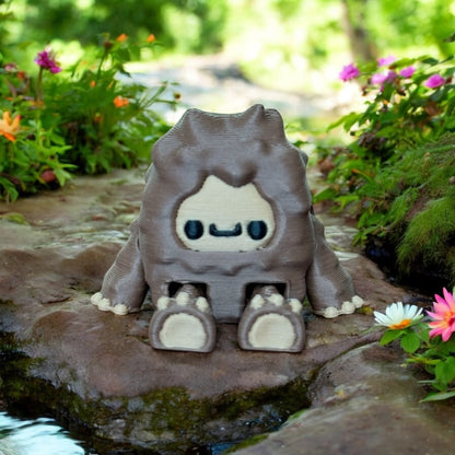 The Mini Yeti Shop – Mini Mythical Figurines for your desk