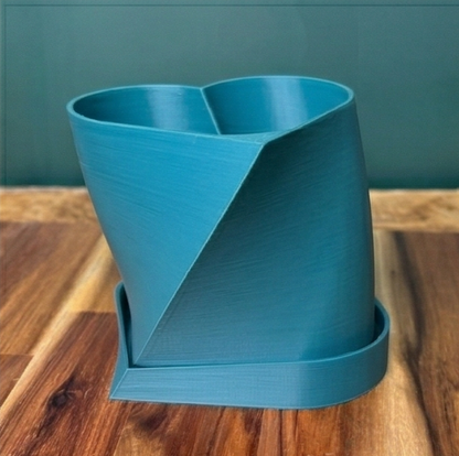 HeartForm Twist Planter